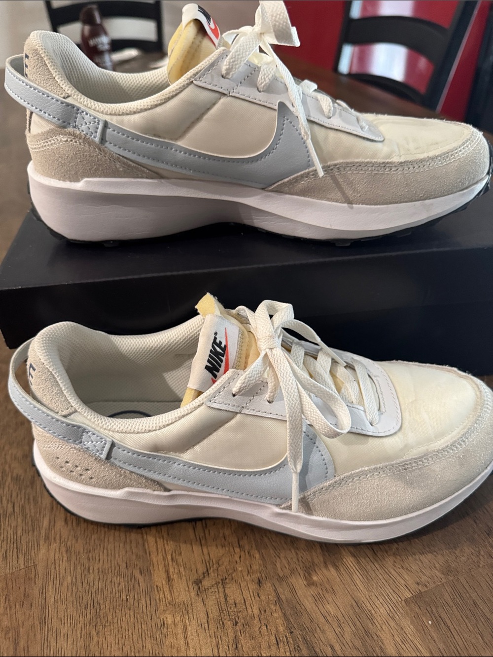 Nike Waffle Deput Cream & Light Blue Runner Sneakers